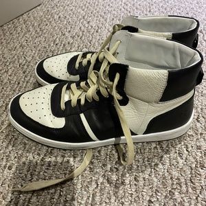 Collegium Pillar Destroyer Size 11